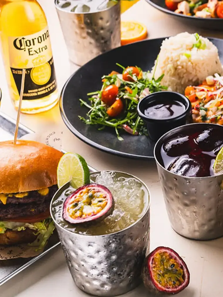 boozy-brunch boozy-brunch