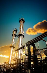 oil_and_gas_refinery_crude_process_processing_naphtha_gasoline_fuel_oil_pipe_pipeline_transportation_petroleum_3_96dpi_042018