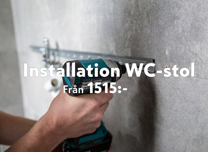 en person som använder en Makita borrmaskin för att montera ett metallfäste på en kaklad vägg. Texten i bilden lyder: "Installation WC-stol Från 1515:-".