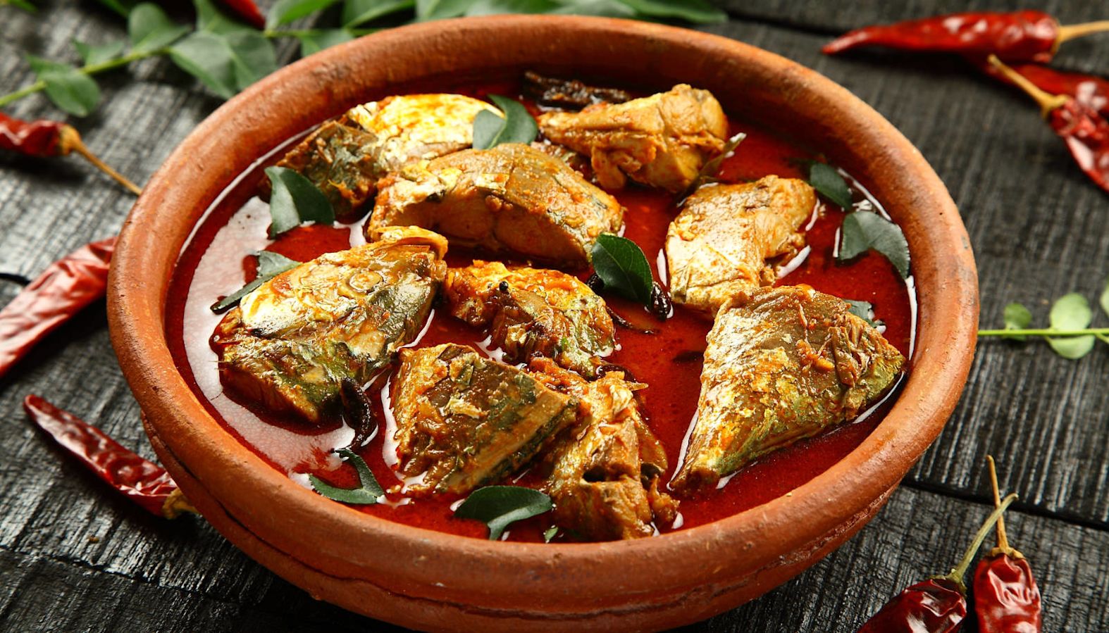 Fish curry in a bowl - wine with fish