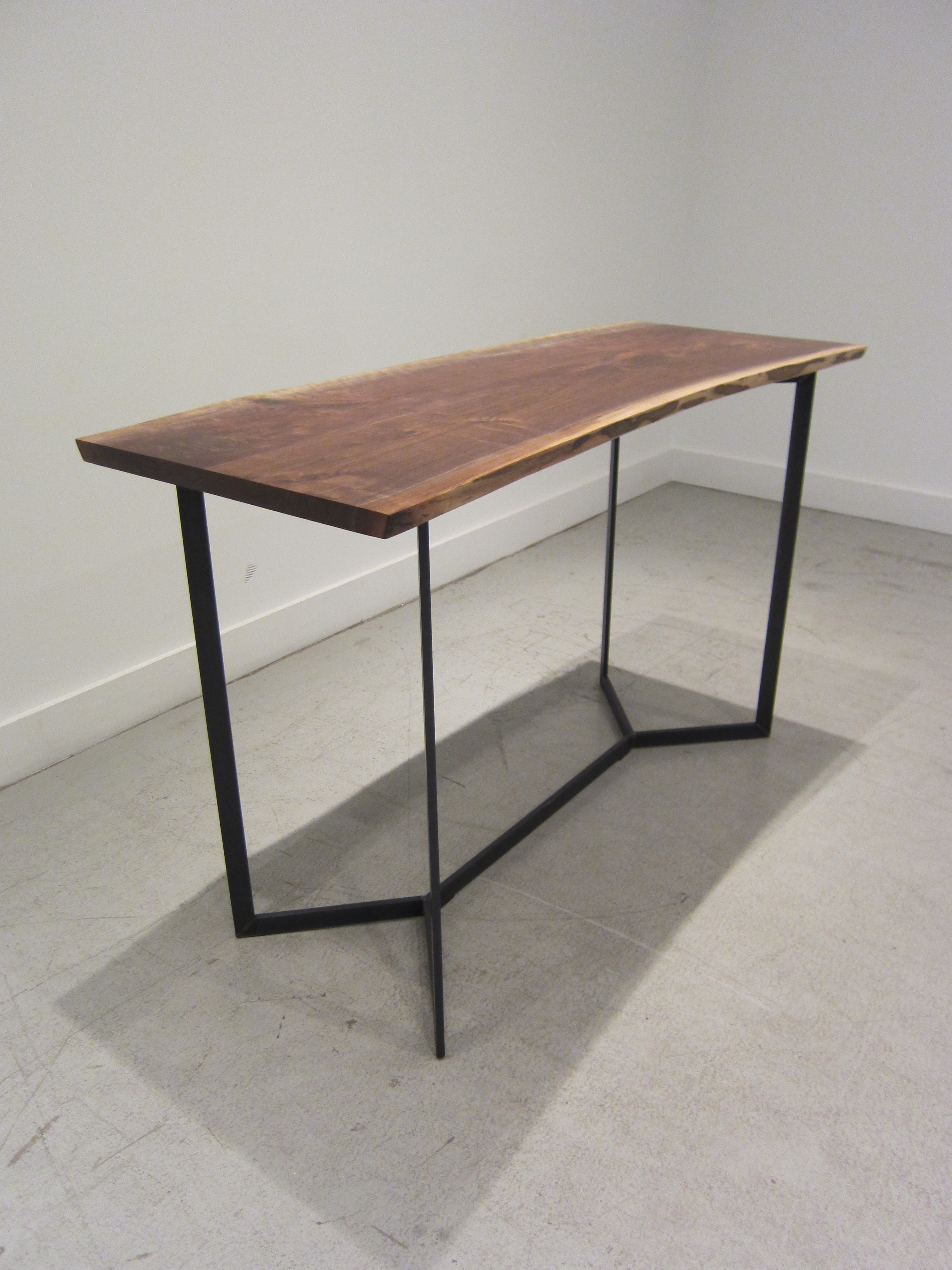Custom Metal-Frame Dining Table | Stylegarage