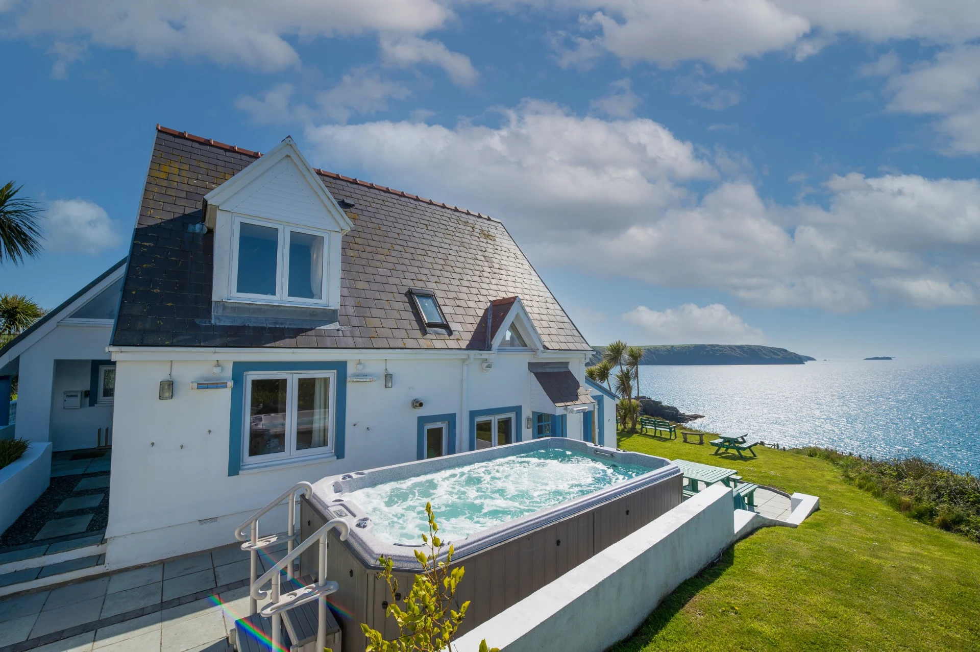 Win a £500 Coastal Cottages of Pembrokeshire Voucher