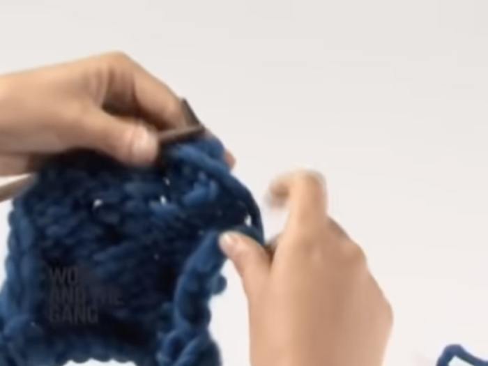 How To: Knit Bobble Stitch - Step 5