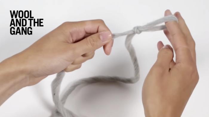 How To Make A Slip Knot - Step 4