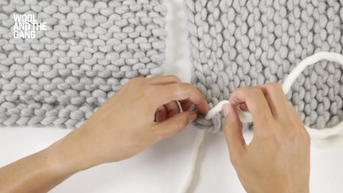 How to: knit a perpendicular invisible seam - Step 3
