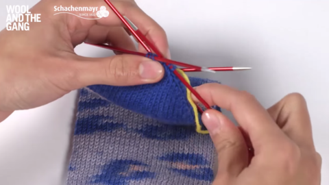 How to Join The Toe Of A Sock Using Kitchener Stitch - Step 1