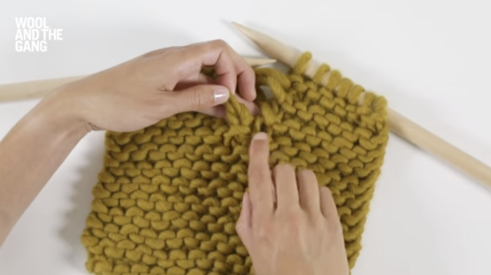 How To: Fix a Dropped Stitch (Garter Stitch) In Knitting - Step 2