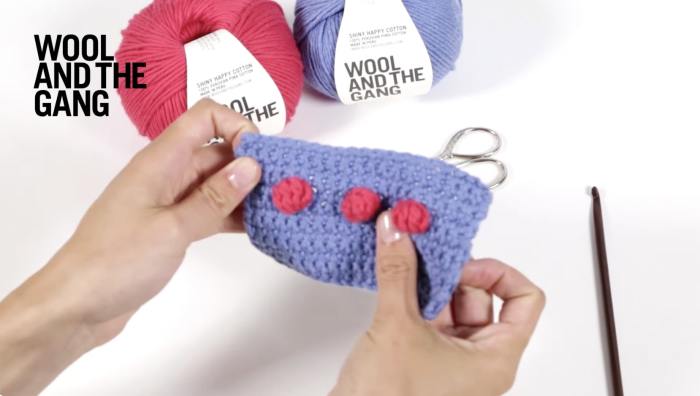 How To Crochet Treble Crochet Bobbles - Step 1