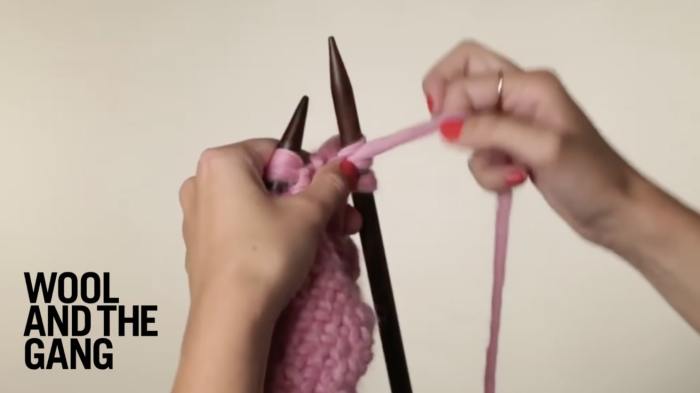 How To: Knit Linen Stitch - Step 3