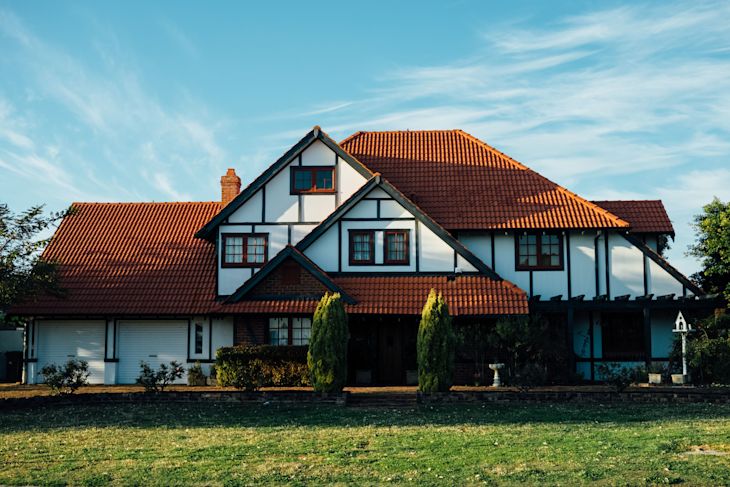 Cover: article > 22 Tips for Selling Your Home Successfully (Infographic)