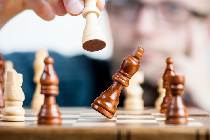 Cover: Article > Vendor Negotiation Strategies - What Sellers Need to Know