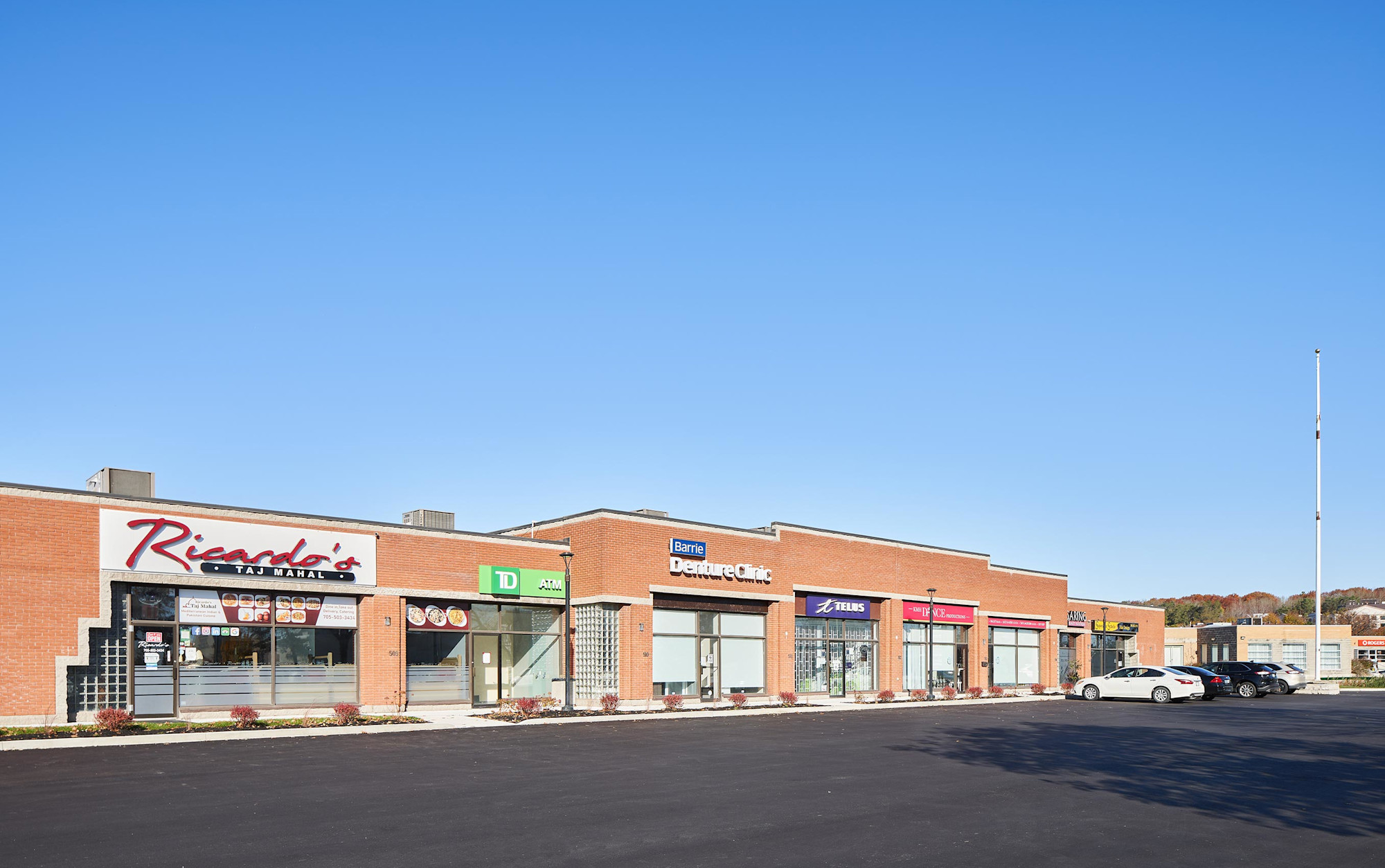 Barrie 35 Cedar Pointe