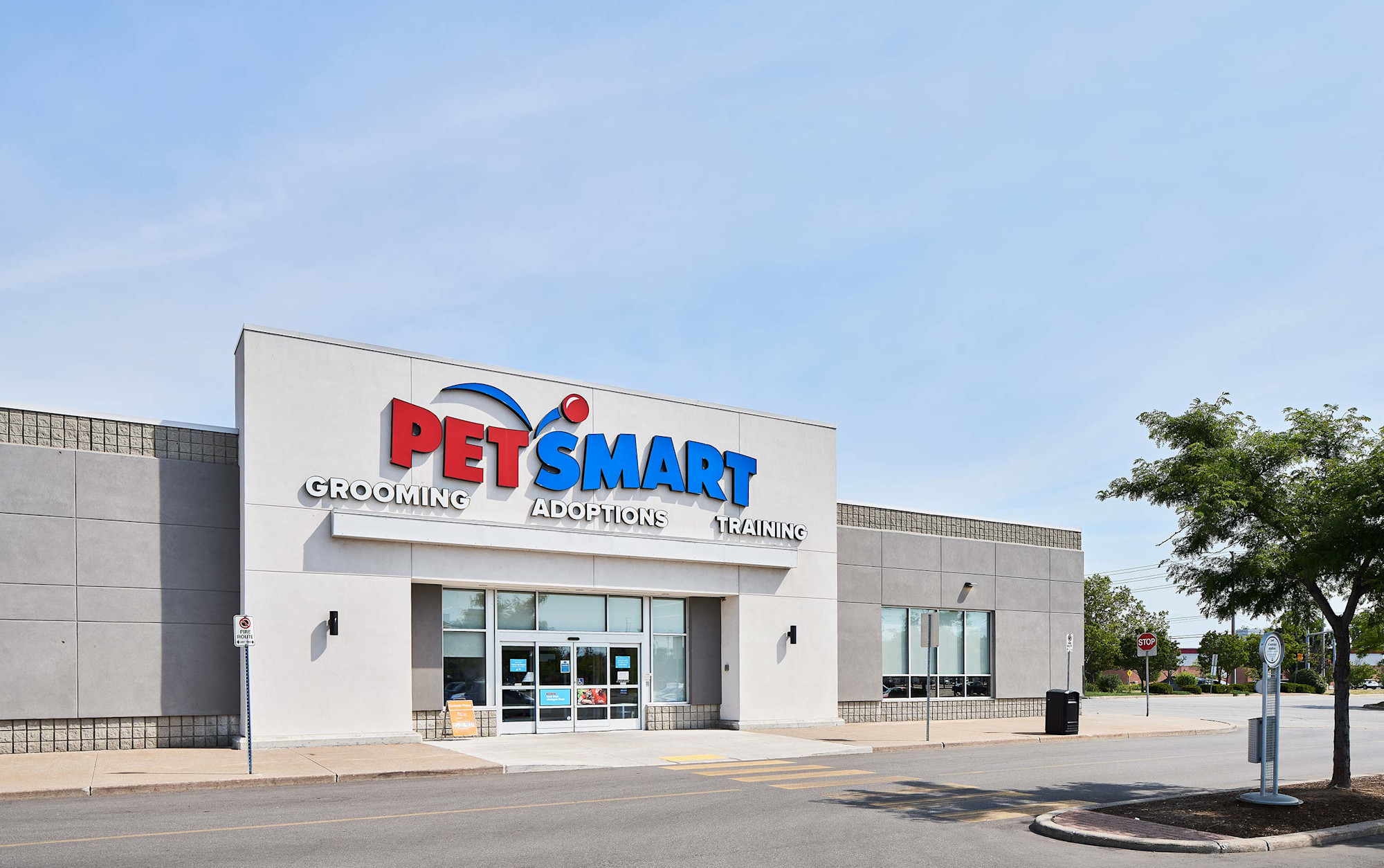 Windsor Tecumseh Mall PetSmart