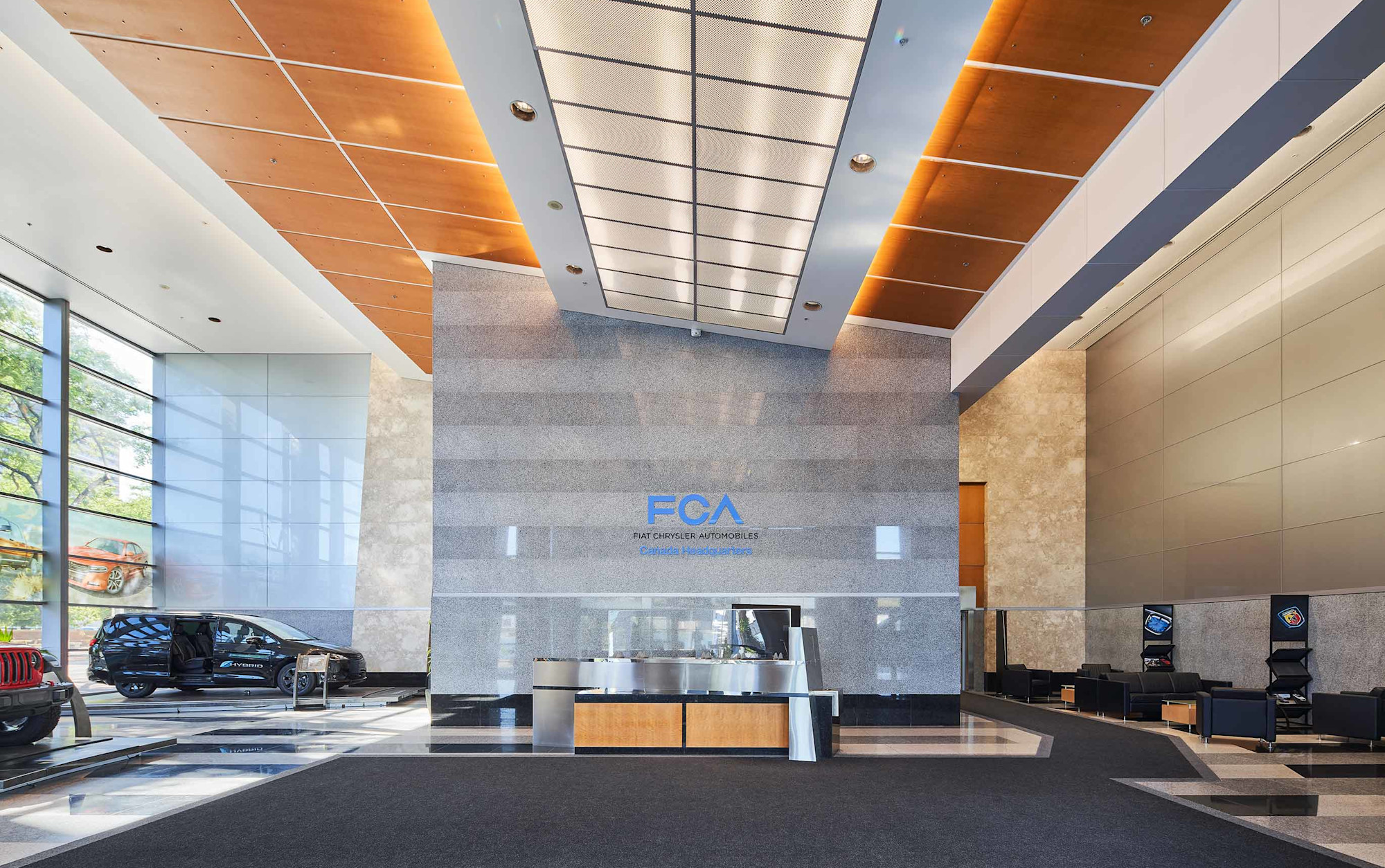 Windsor 1 Riverside Dr W Lobby