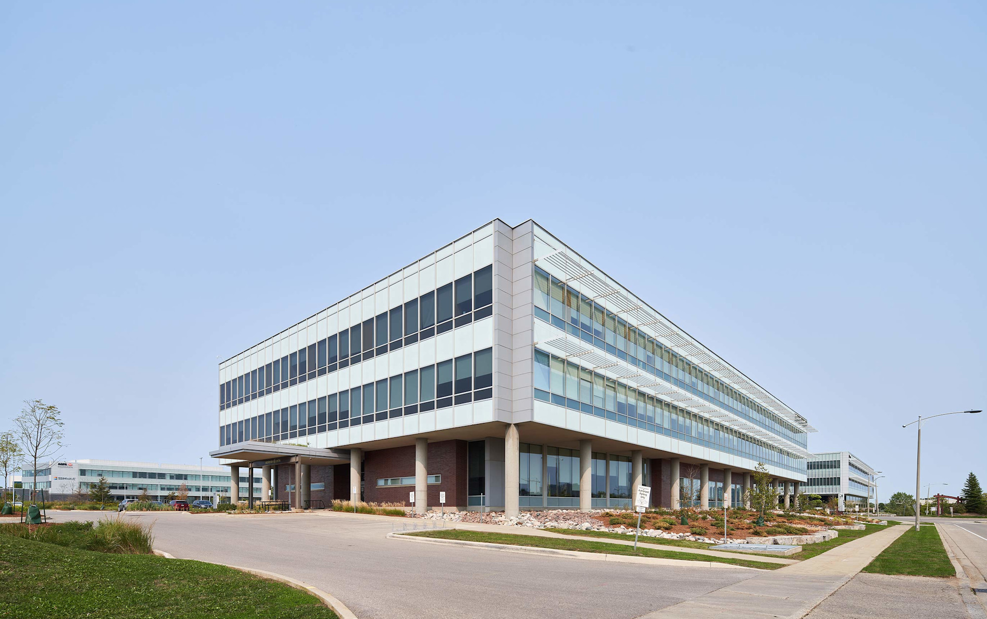 Kitchener Waterloo 295 Hagey Blvd
