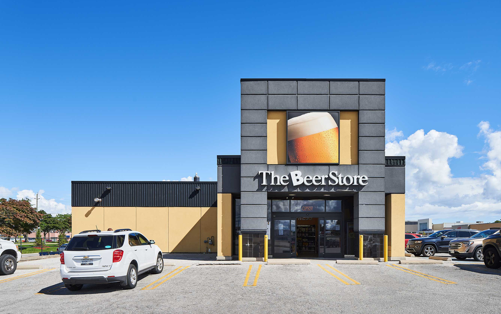 Sarnia Lambton Mall Beer Store
