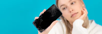 Voiko / tarvitseeko suojakotelon kanssa käyttää panssarilasia?