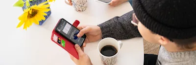 Kenelle kannellinen suojakotelo sopii?