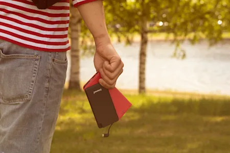 Kuljeta iPhone laturia kaikkialle