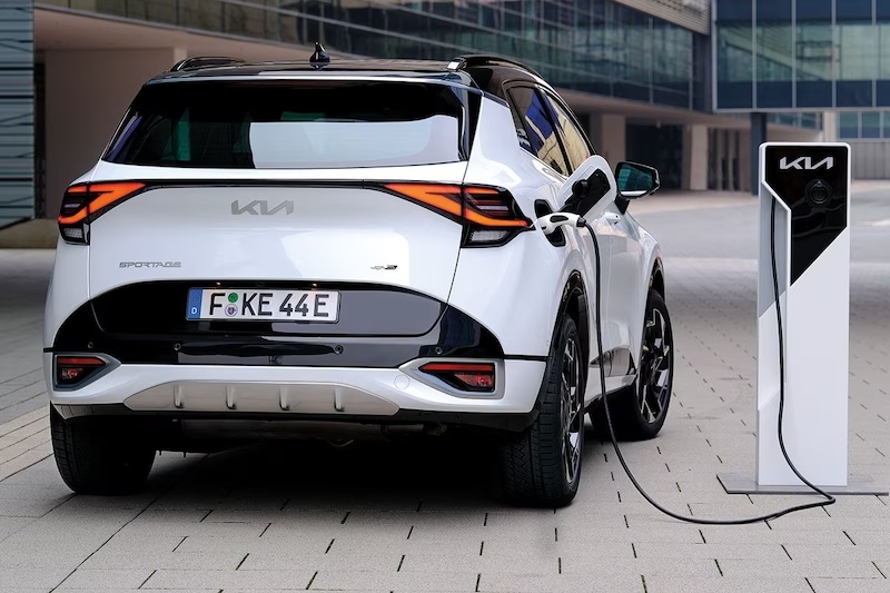 kia-sportage-plugin-hybrid-wit