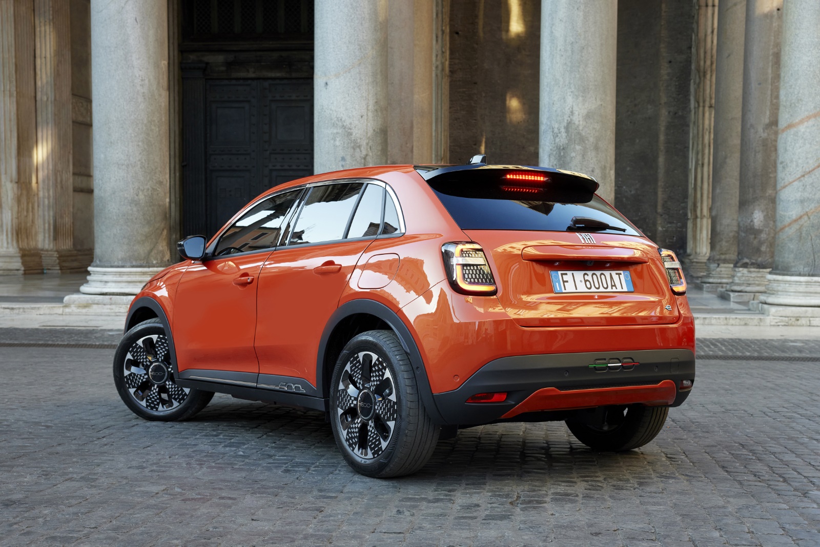 Fiat 600e SUV Automaat La Prima 54 kWh Rear