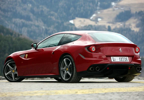Ferrari FF