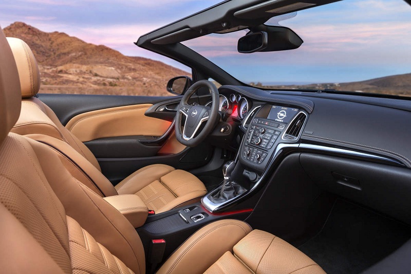 Opel Cascada Cabrio softtop Interior