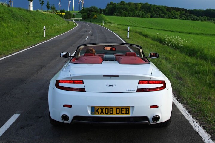 Aston Martin V8 Vantage roadster 2005 cabrio