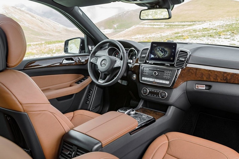 Mercedes-Benz GLS SUV Automaat Interior