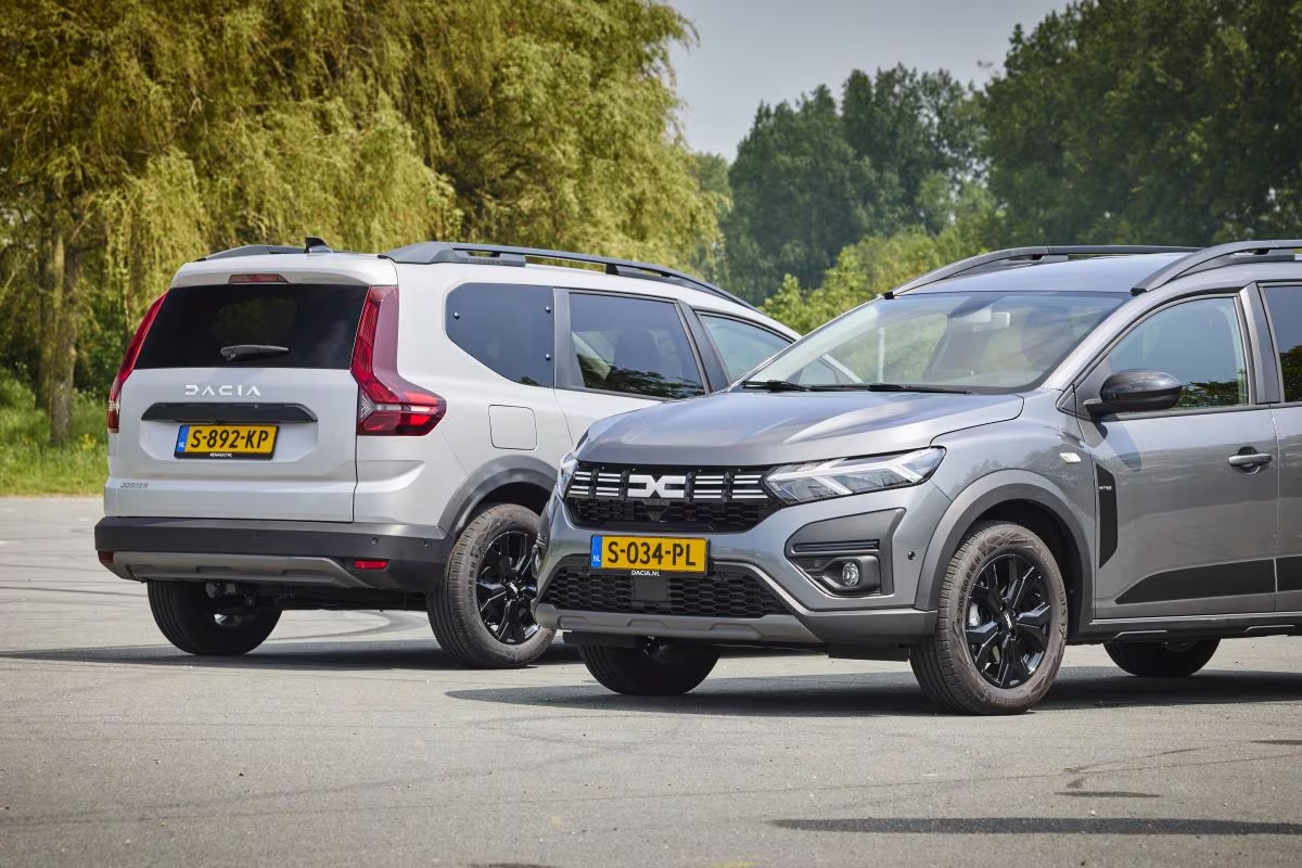 hybride-auto s-dacia