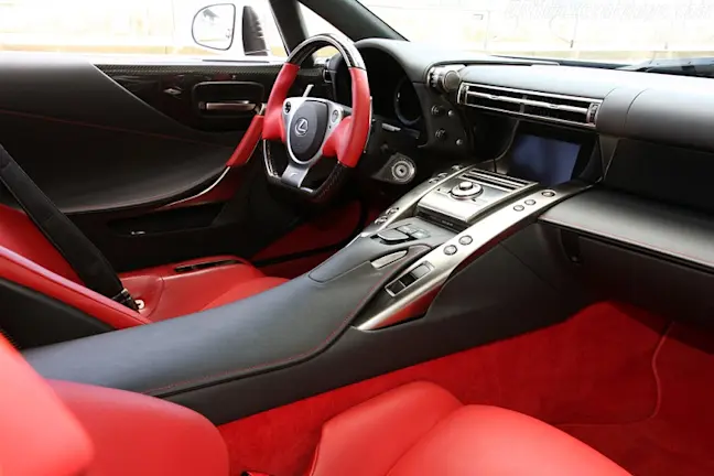 Lexus LFA Coupé Automaat 4.8 V10 Interior