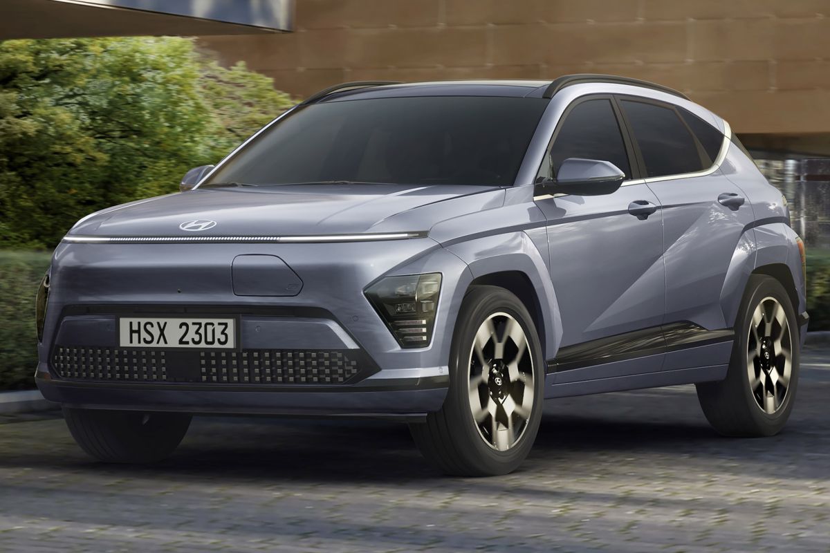 Hyundai Kona 2023+ silver front