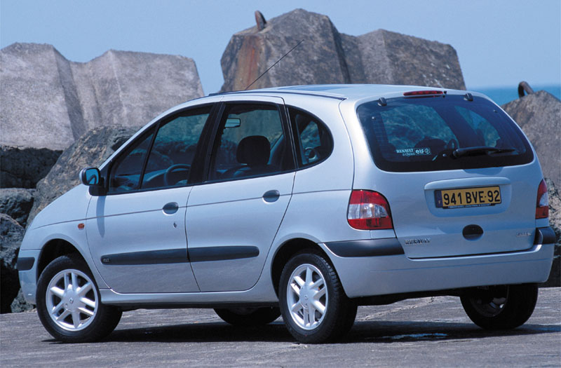 Renault Scénic MPV Rear