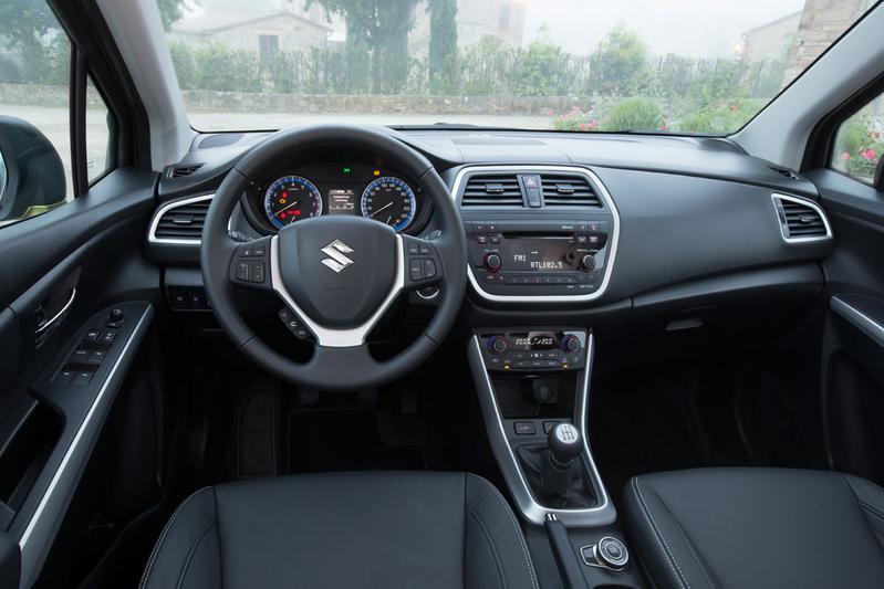 Suzuki S-Cross 2013-2022 interior