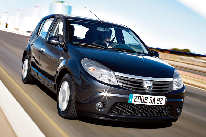 Dacia Sandero 2008 2012 zwart front view