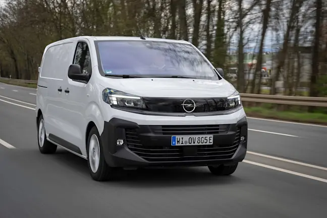 Opel Vivaro Electric 2020 white front