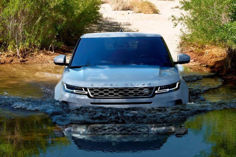Range Rover Evoque 2019 front white