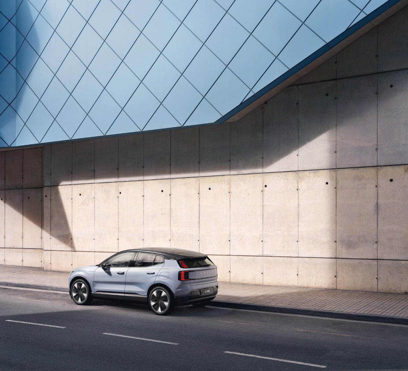 Volvo EX30 SUV Automaat Rear