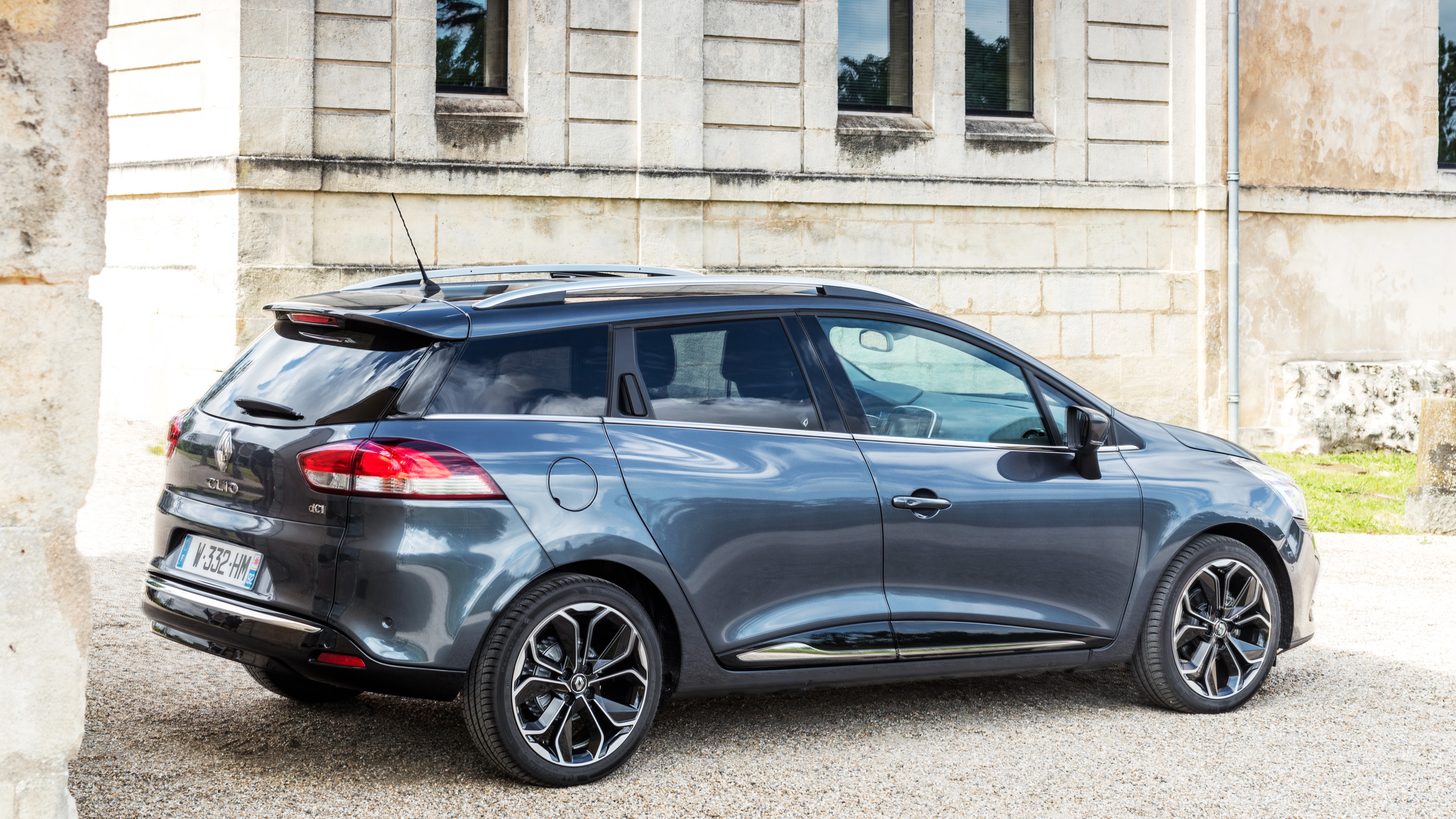 Renault Clio Estate