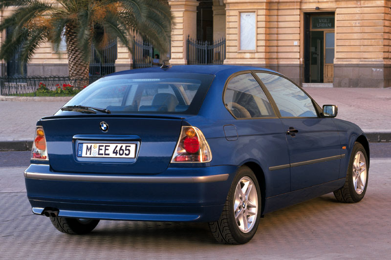 BMW 3-serie Hatchback Rear