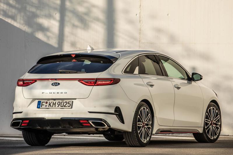 Kia ProCeed 2019+ white rear