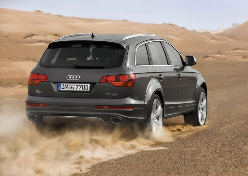 Audi Q7 SUV Automaat Rear