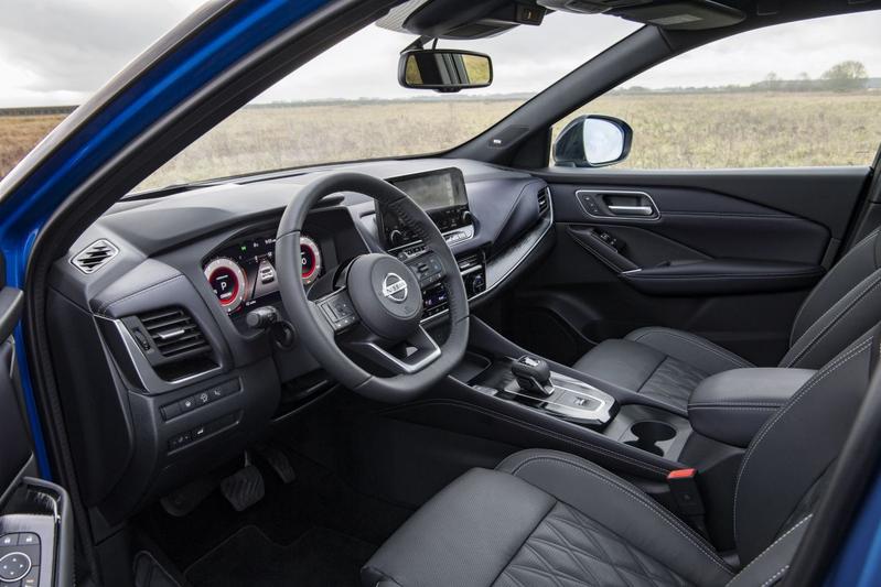 Nissan Qashqai 2021+ interior