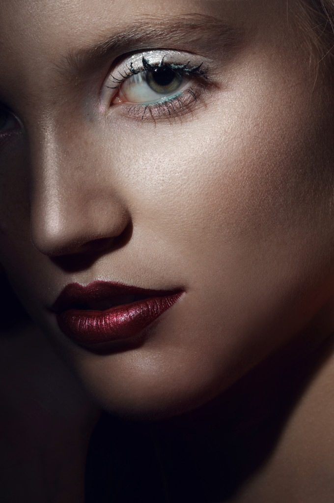 Edytorial Beauty: In The Dark 