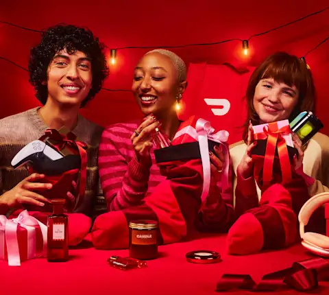 holiday 2025 header image