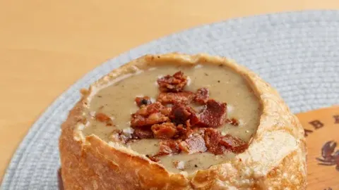 crab park chowdery - sourdough bread bowl