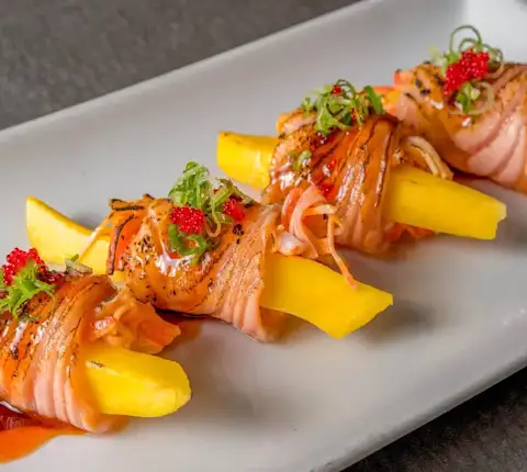 Zushi Dozo - salmon tataki