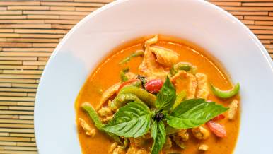BestThaiSeattle BaiTong panangcurry feature