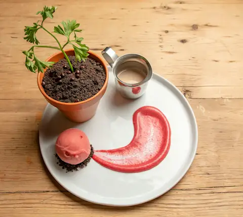BestBakedGoods&DessertsNYC SpotDessertBar TheHarvest article