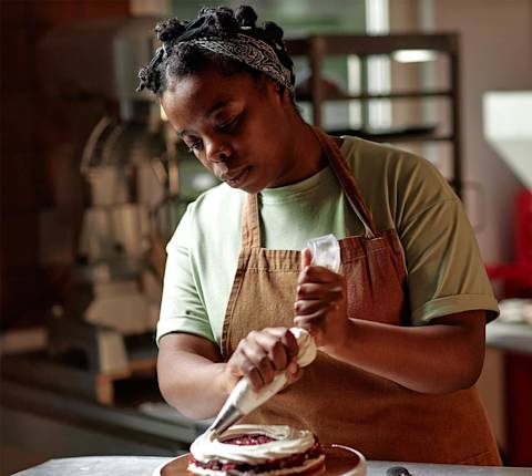Mx Blog - Pastry Chef Job Description - Hero Image